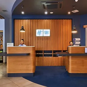https://holiday-inn-express-malta.hotelssaintjulians.com
